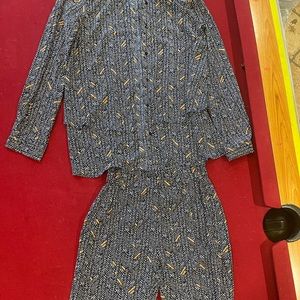 Two piece set pants and blouse